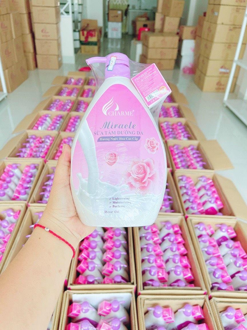 HÀNG CHÍNH HÃNG- Sữa Tắm Nước Hoa Charme Miracle 1000ml hương hoa hồng