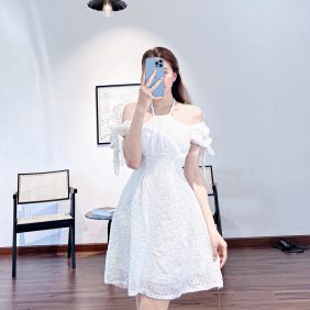 Đầm ren bi nữ cổ yếm màu trắng - VD5630